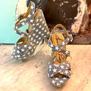 NEW Condition American Rag Rachey American Star Wedges!